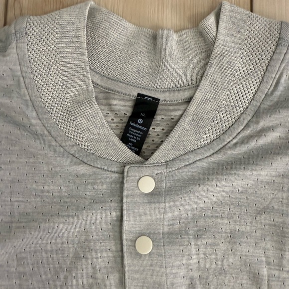 Lululemon Metal Vent Breathe Polo NWT Size XL - Picture 6 of 9